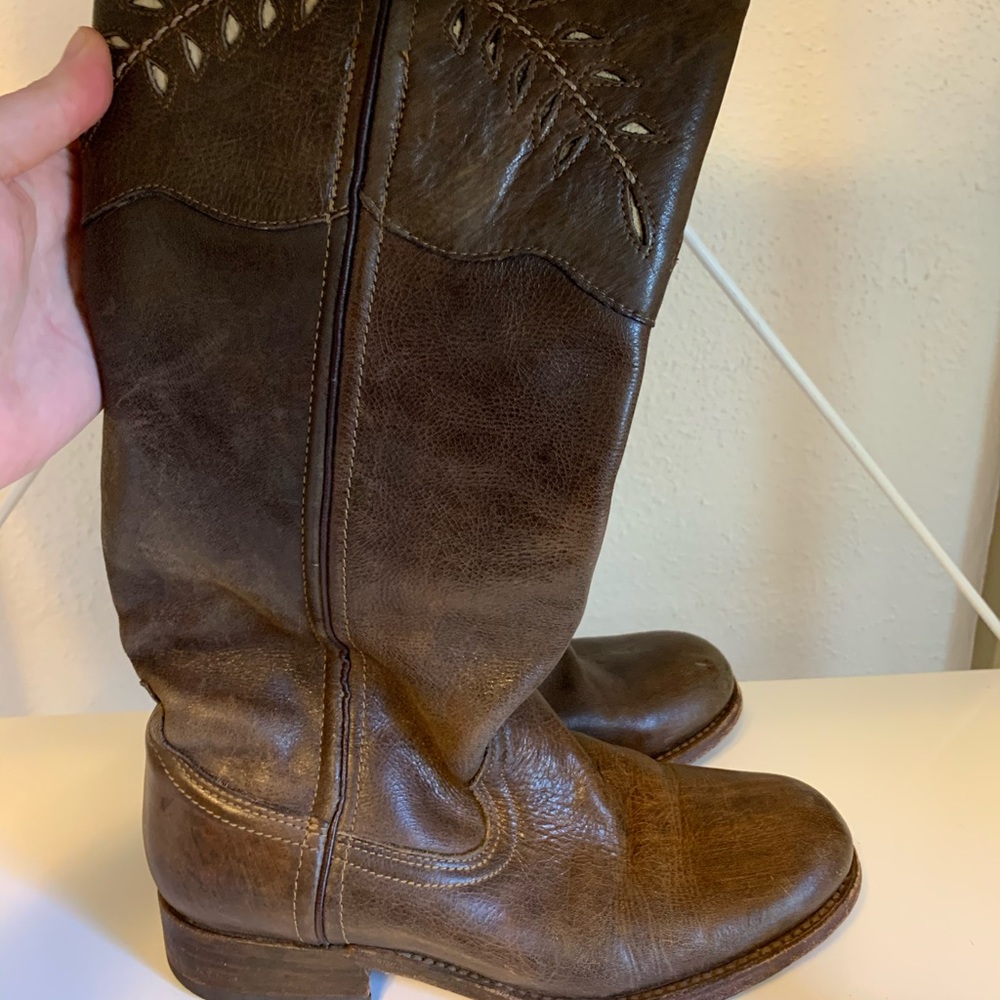 Loblan | ANTHROPOLOGIE| leather boot | sz 8